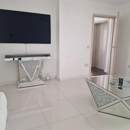 New Build Modern High Spec House Apartment Dundee Exterior photo